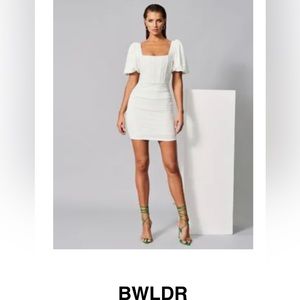 BWLDR pouf sleeve dress size us 6/ small